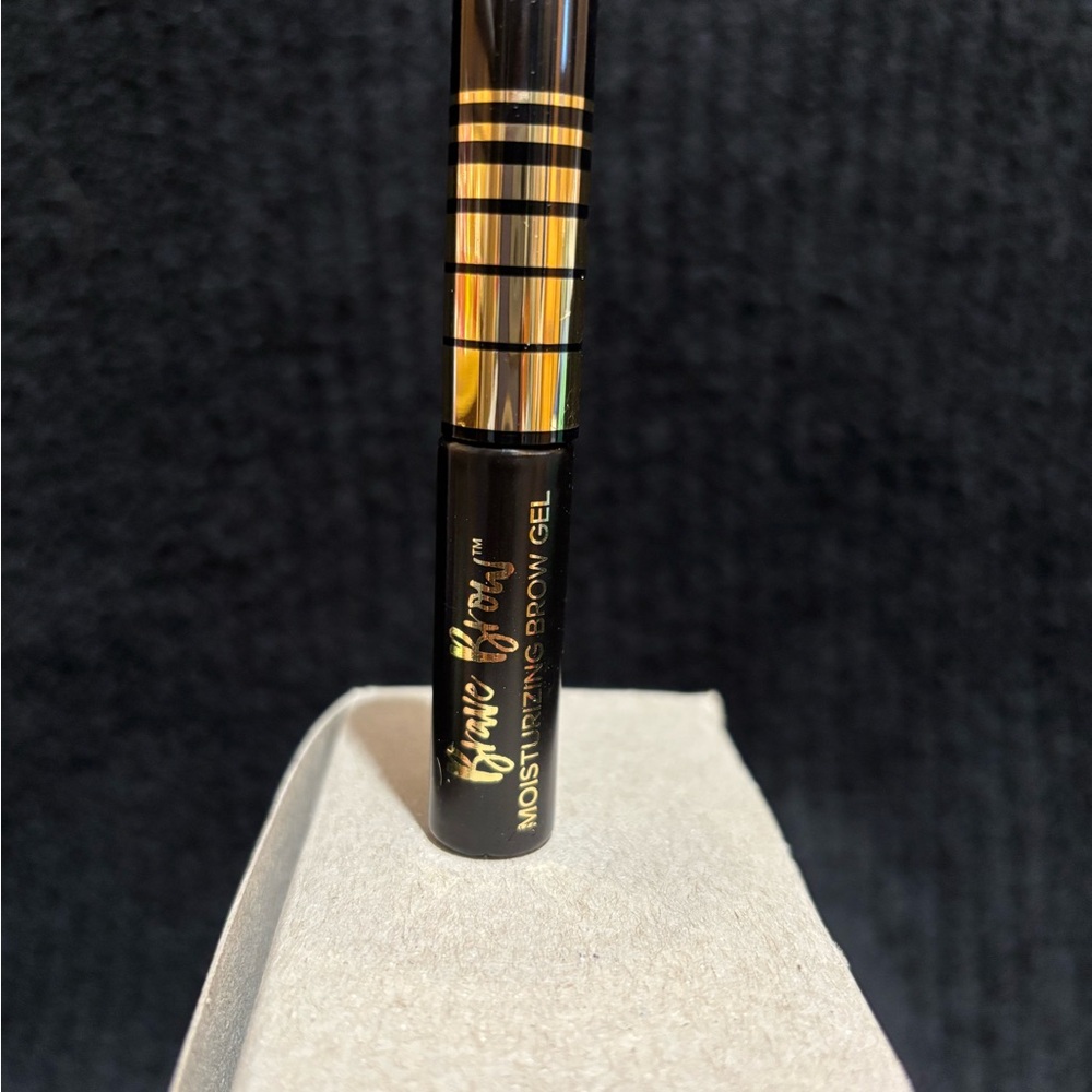 Moisturizing Brow Gel in Black -